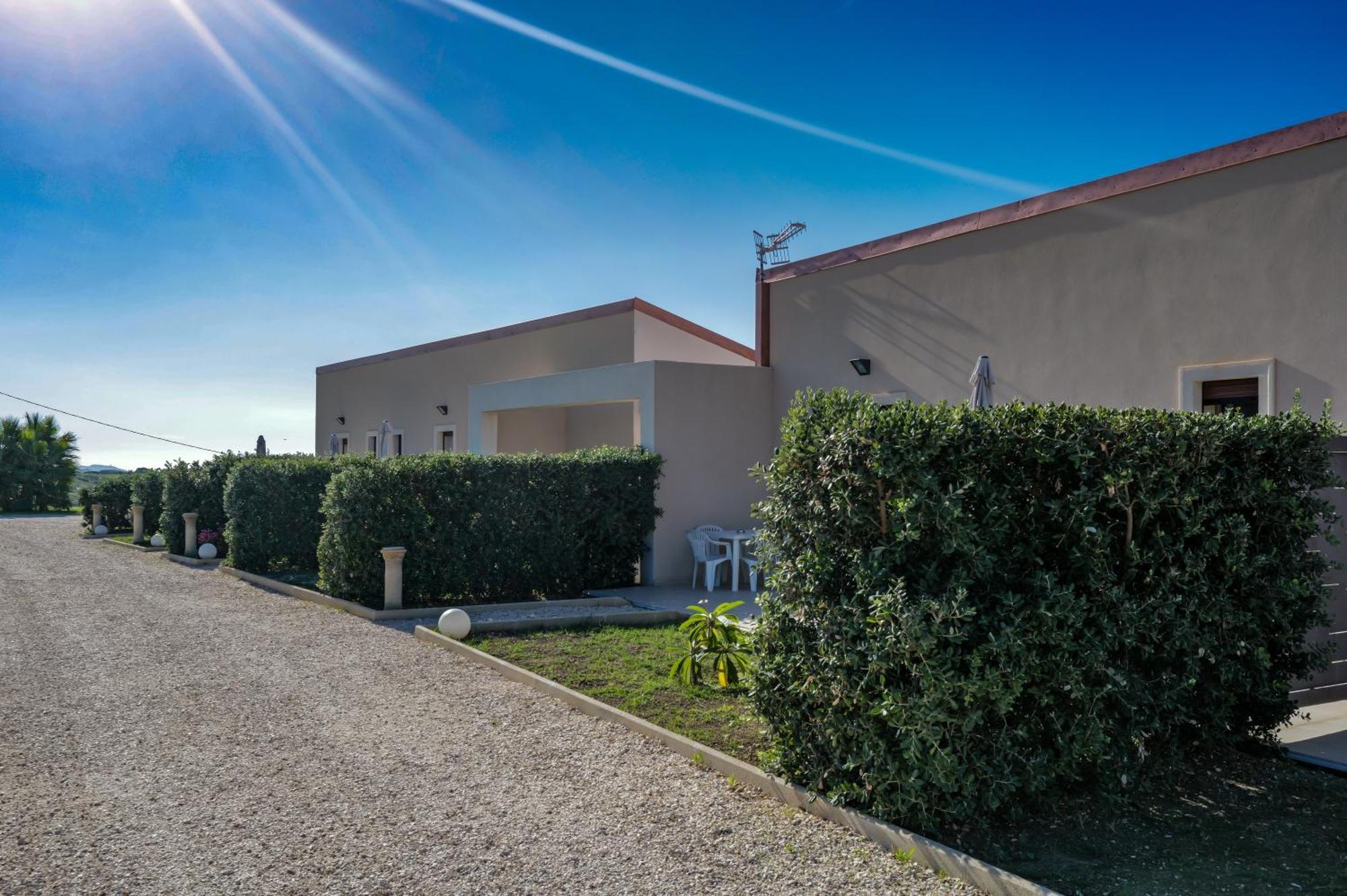 B&B L'Eden Di Capo Bianco Montallegro Exterior photo